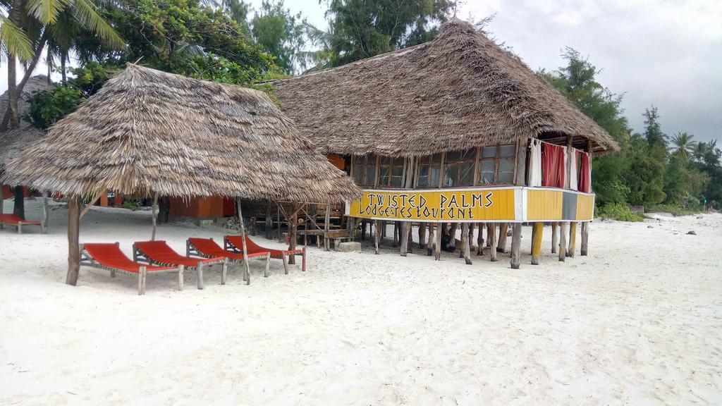 Twisted Palms Lodge & Restaurant Bwejuu Kültér fotó